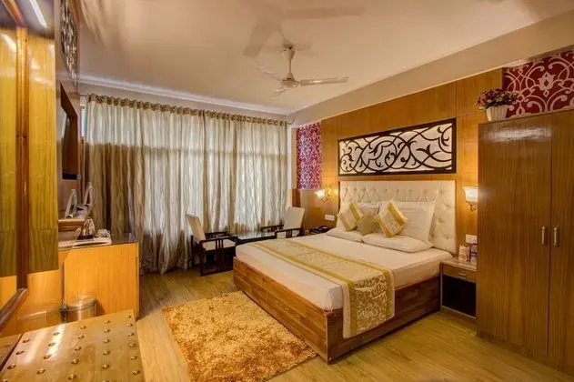Honeymoon Tek Büyük Yataklı Oda, 1 En Büyük (King) Boy Yatak, Balkon, Nehir Manzaralı