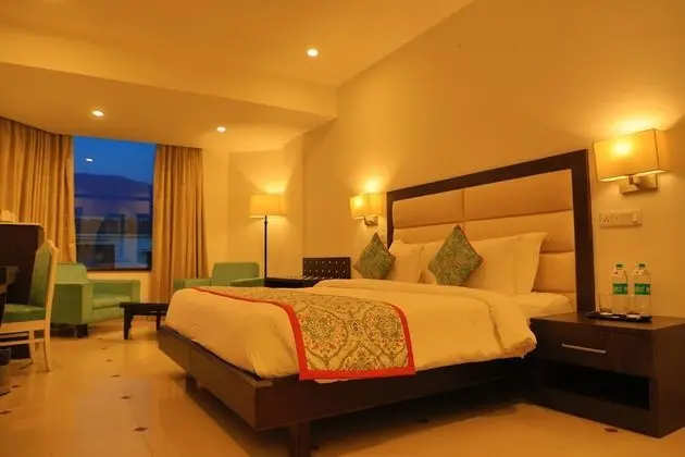 Club Oda, 1 En Büyük (King) Boy Yatak, Sigara İçilmez, Tepe Manzaralı