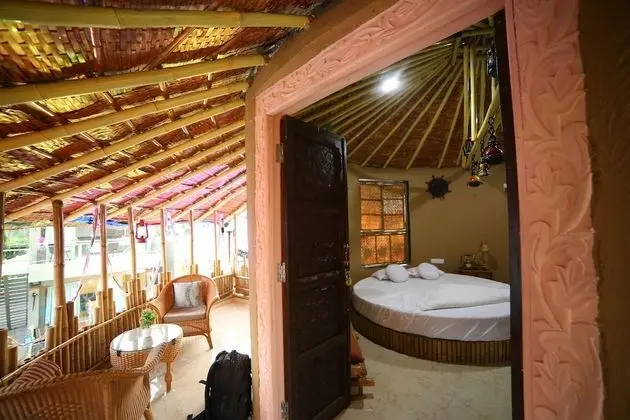 Traditional Kır Evi