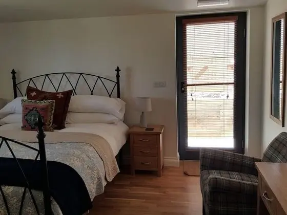 Premium Tek Büyük Yataklı Oda, Banyolu/Duşlu