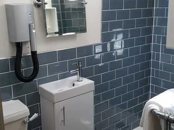 Premium Tek Büyük Yataklı Oda, Banyolu/Duşlu