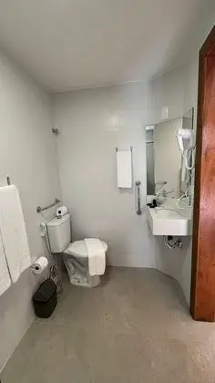 Standard Tek Büyük Yataklı Oda (2 people)