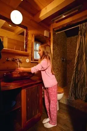 Family Ağaç Ev, Özel Banyo, Resort Manzaralı (4 person)