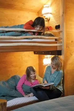 Family Karavan, 1 Yatak Odası, Ortak Banyo, Resort Manzaralı (Schäferwagen)