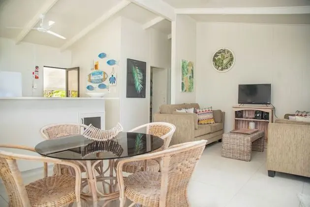 Superior Bungalov, 2 Yatak Odası, Lagün Manzaralı, Denize Sıfır