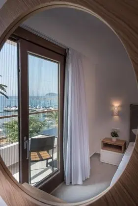 Premium Üç Kişilik Oda, Deniz Manzaralı