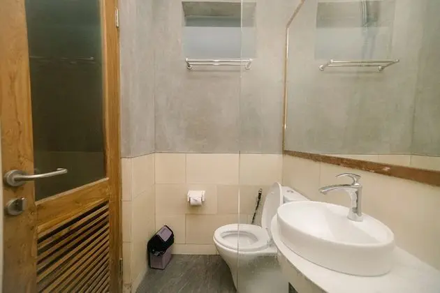 Standard Oda, Teras