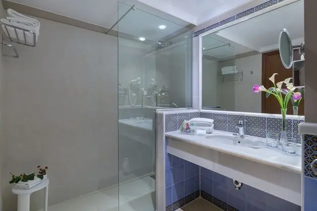 Economy Tek Büyük Yataklı Oda, Balkon