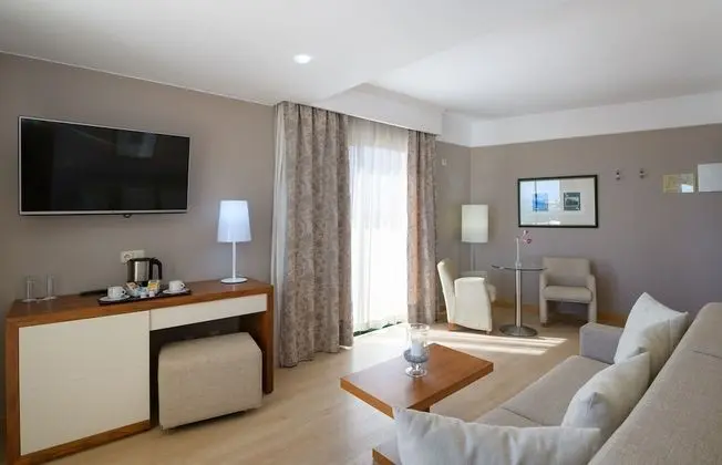 Süit, Balkon, Deniz Manzaralı