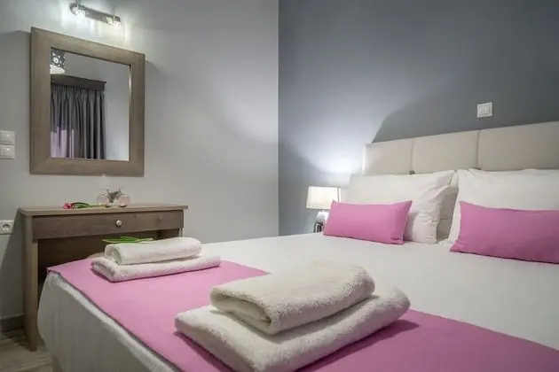 Deluxe Villa, 3 Yatak Odası, Kişiye Özel Havuzlu (Ftelia)