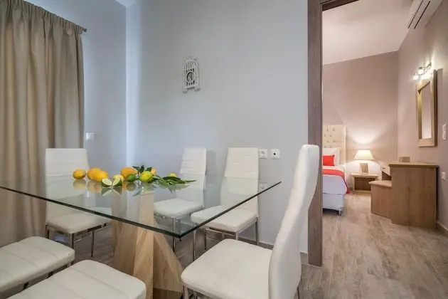 Deluxe Villa, 3 Yatak Odası, Kişiye Özel Havuzlu (Ftelia)