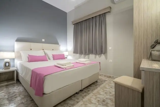 Junior Villa, 2 Yatak Odası, Kişiye Özel Havuzlu, Havuz Manzaralı (Klelia)