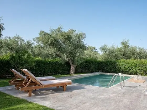 Junior Villa, 2 Yatak Odası, Kişiye Özel Havuzlu, Havuz Manzaralı (Klelia)