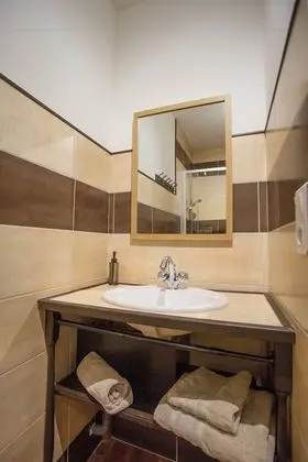 Family Oda, Dağ Manzaralı