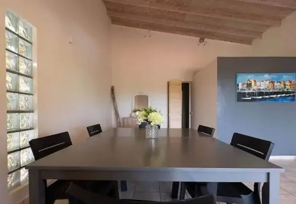 Deluxe Bungalov, Havuz Manzaralı