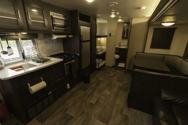 Basic Karavan, Bahçe Manzaralı