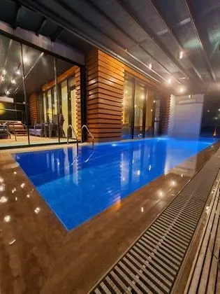 Özel Havuzlu Villa