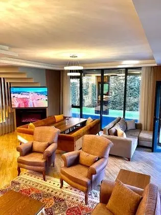 Özel Havuzlu Villa
