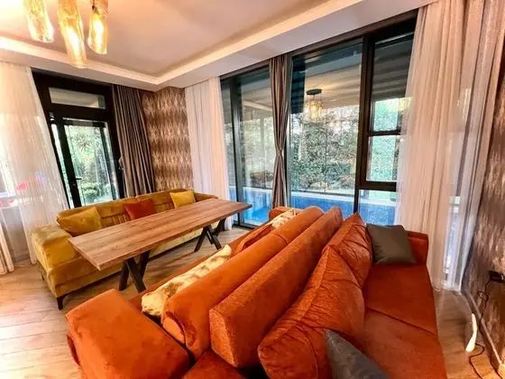 Özel Havuzlu Villa