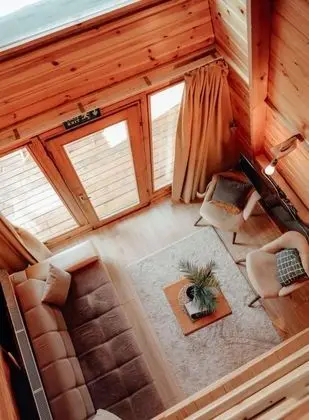 Bungalow, Orman Manzaralı, Havuzlu