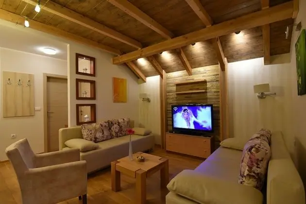 Apart Daire, Dağ Manzaralı