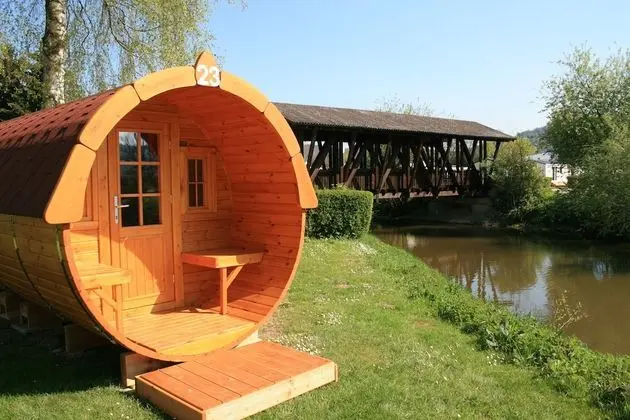 Luxury Kulübe (Luxuskuschelfass)