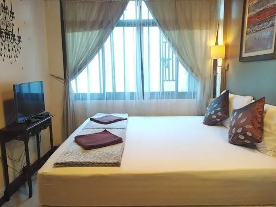 Deluxe Tek Büyük Yataklı Oda