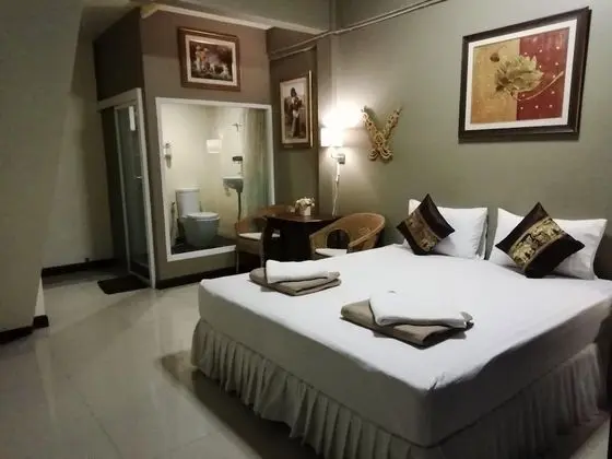 Superior Deluxe Double Room (2 people stay)