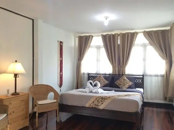 Superior Deluxe King Room