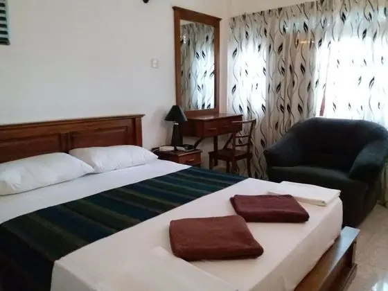 Basic Oda, Sigara İçilmez, Tepe Manzaralı