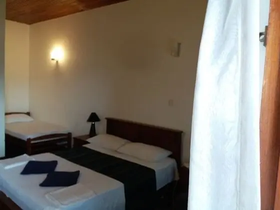Basic Oda, Sigara İçilmez, Tepe Manzaralı