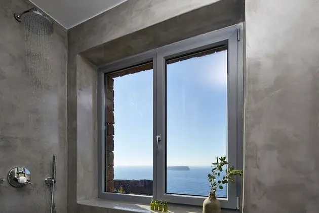 Caldera Residence