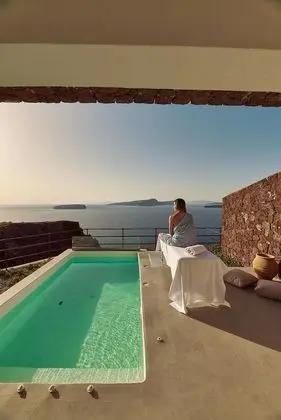 Infinity Residences with Outdoor Hot Tub