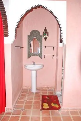 Standard Süit, 1 Yatak Odası, Havuz Manzaralı