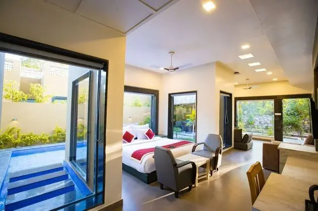 Nature Pool Villa