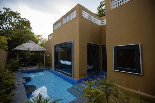 Nature Pool Villa