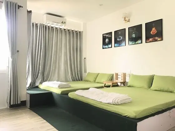 Family Tek Büyük Yataklı Oda