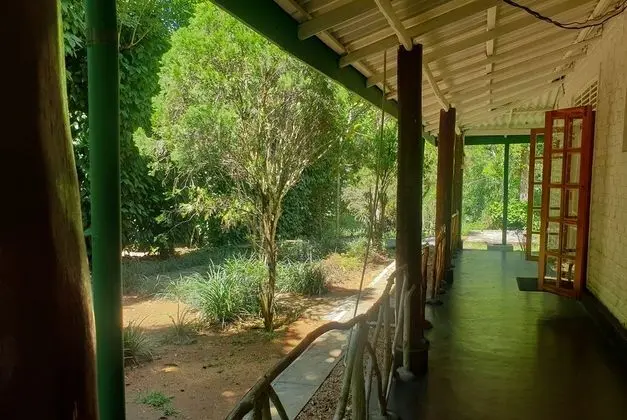 Deluxe Oda, Sigara İçilmez