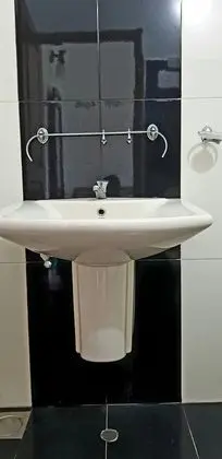 Economy Tek Büyük Yataklı Oda