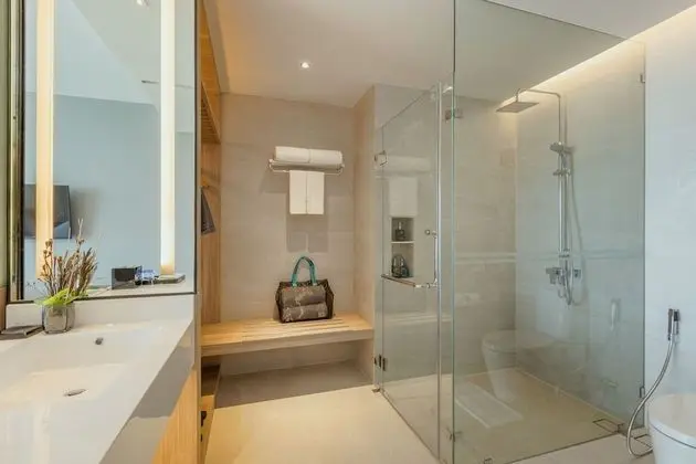 Deluxe Room with Private Jacuzzi