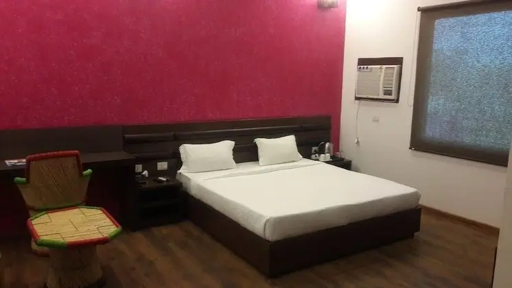 Deluxe Oda, 1 En Büyük (King) Boy Yatak, Sigara İçilebilir