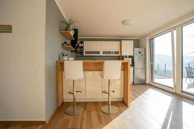 Ev (Three bedroom house)