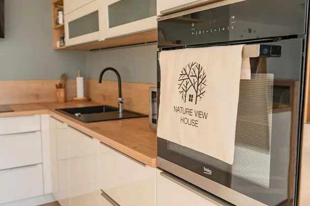 Ev (Three bedroom house)