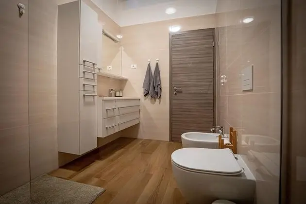 Ev (Three bedroom house)