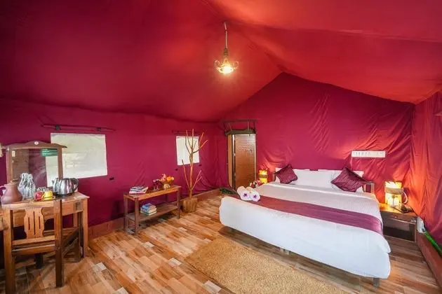 Valley View Premium Tent