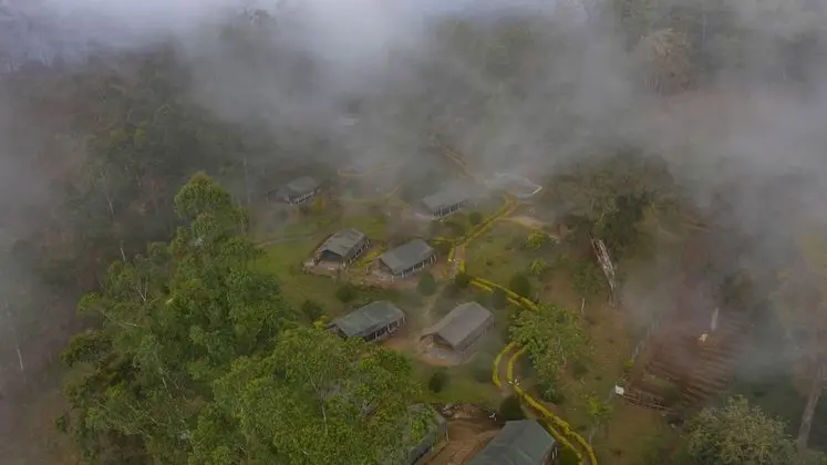 Valley View Premium Tent