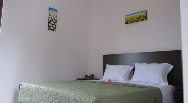 Standard Oda, Balkon, Havuz Manzaralı