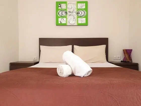 Standard Oda, Balkon, Havuz Manzaralı