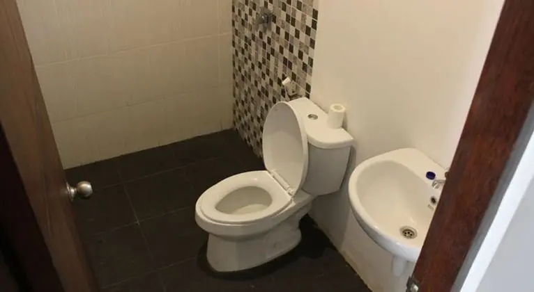 Standard Oda, Balkon, Havuz Manzaralı