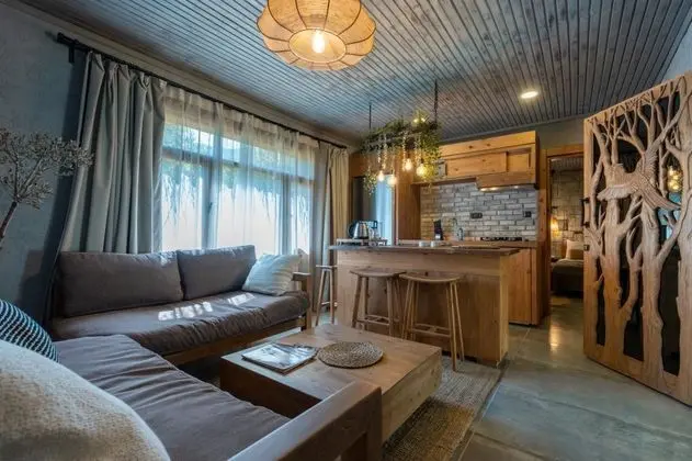 Villa 2+1 Oda, Bahçe Manzaralı, Balkonlu